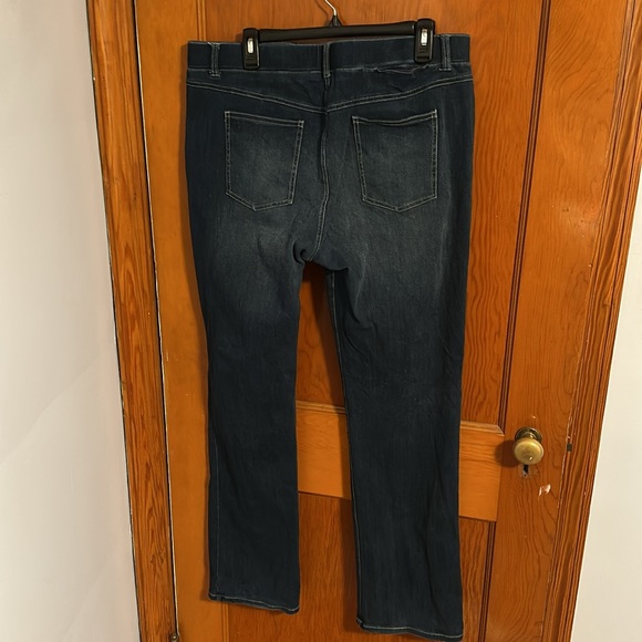 Betabrand 7 pocket yoga pant jean straight leg - Picture 4 of 6